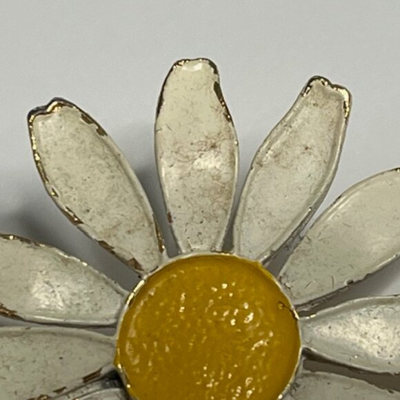 VTG Hand Painted Daisy Flower in Pot Brooch Metal Enamel Pin 1.5"x3.25" - Picture 13 of 14